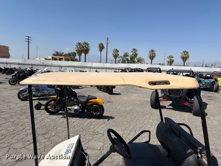 image for item YA4927 1997 Club Car EZ-GO golf cart
