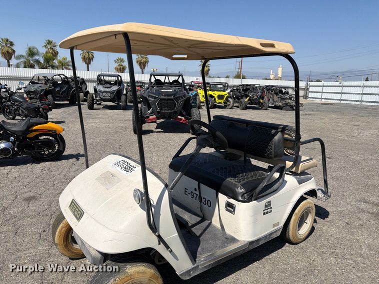 image for item YA4927 1997 Club Car EZ-GO golf cart