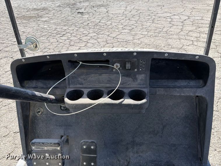 image for item YA4927 1997 Club Car EZ-GO golf cart