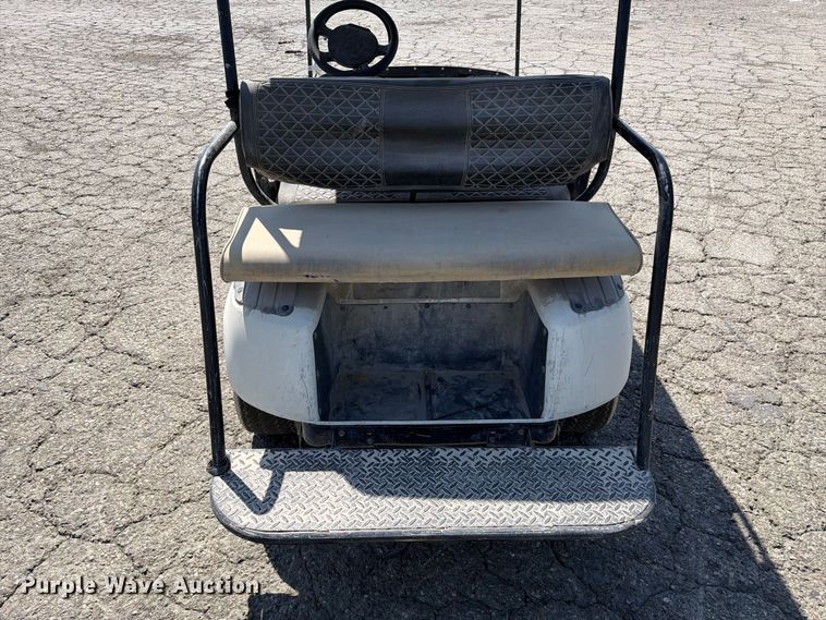 image for item YA4927 1997 Club Car EZ-GO golf cart