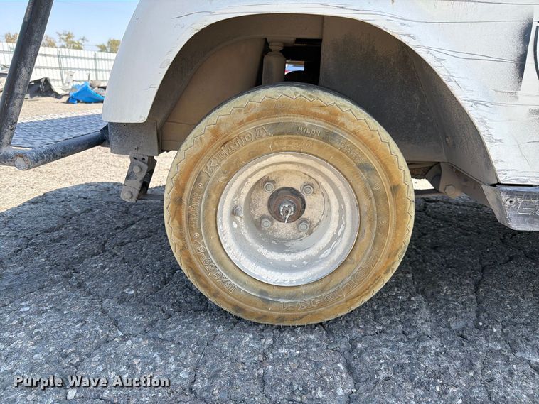 image for item YA4927 1997 Club Car EZ-GO golf cart