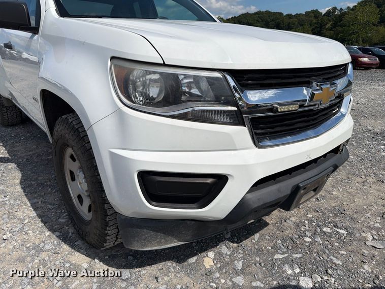 image for item YA4960 2019 Chevrolet Colorado Ext. Cab pickup truck