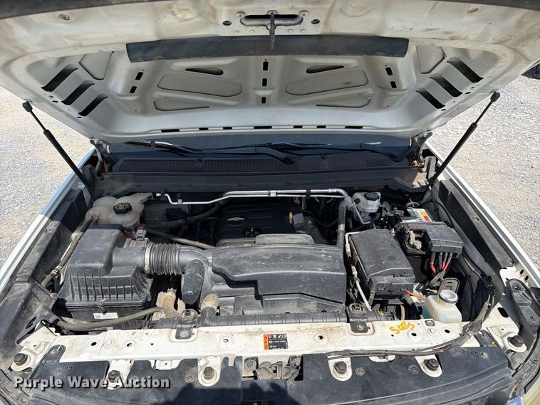 image for item YA4960 2019 Chevrolet Colorado Ext. Cab pickup truck