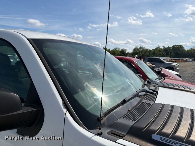 image for item YA4961 2014 Chevrolet Silverado 2500HD Crew Cab pickup truck