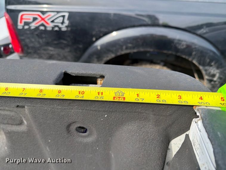 image for item YA4961 2014 Chevrolet Silverado 2500HD Crew Cab pickup truck