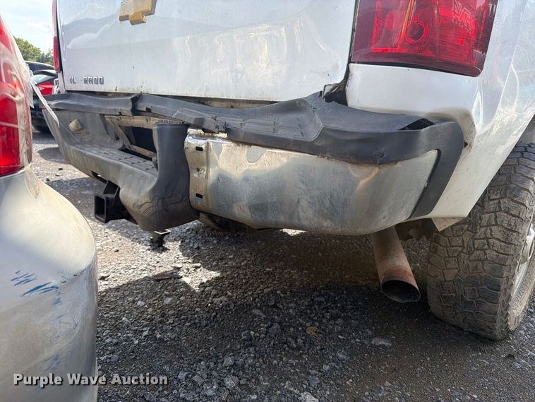 image for item YA4961 2014 Chevrolet Silverado 2500HD Crew Cab pickup truck