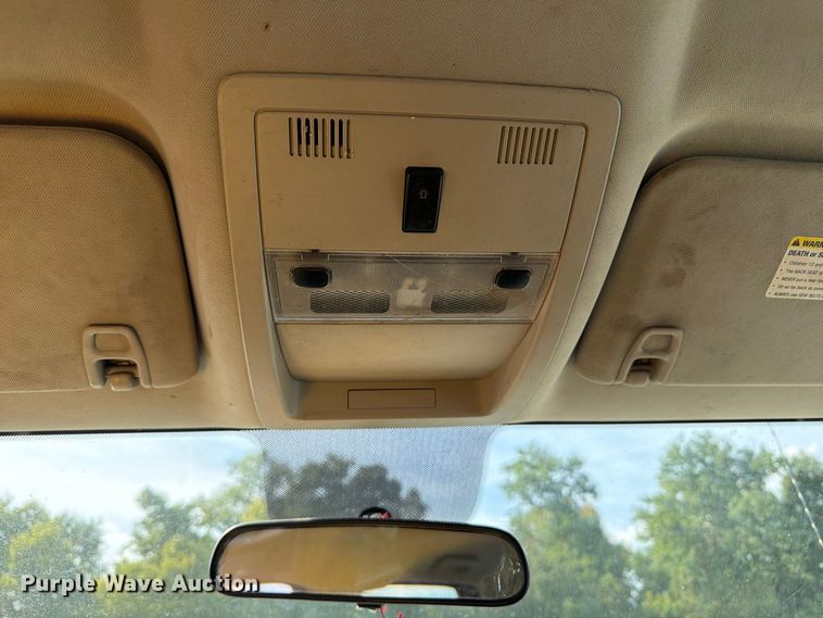 image for item YA4961 2014 Chevrolet Silverado 2500HD Crew Cab pickup truck