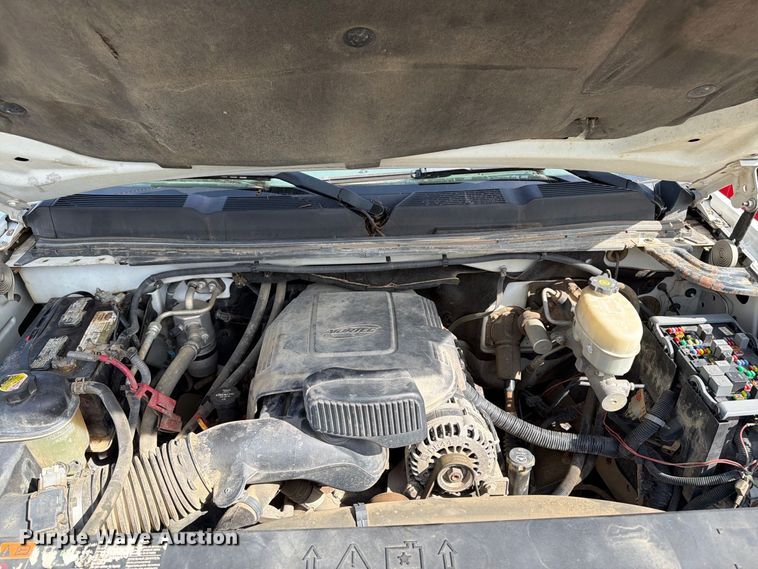 image for item YA4961 2014 Chevrolet Silverado 2500HD Crew Cab pickup truck