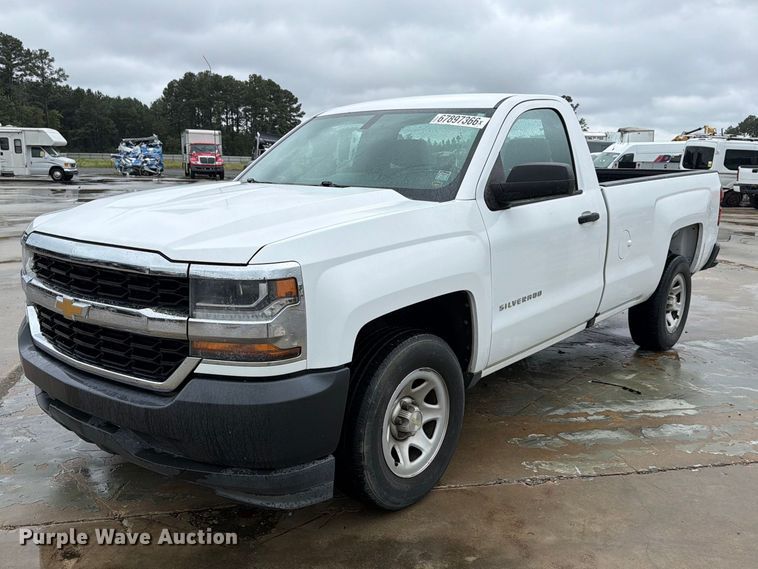 2016 Chevrolet Silverado 1500 pickup truck