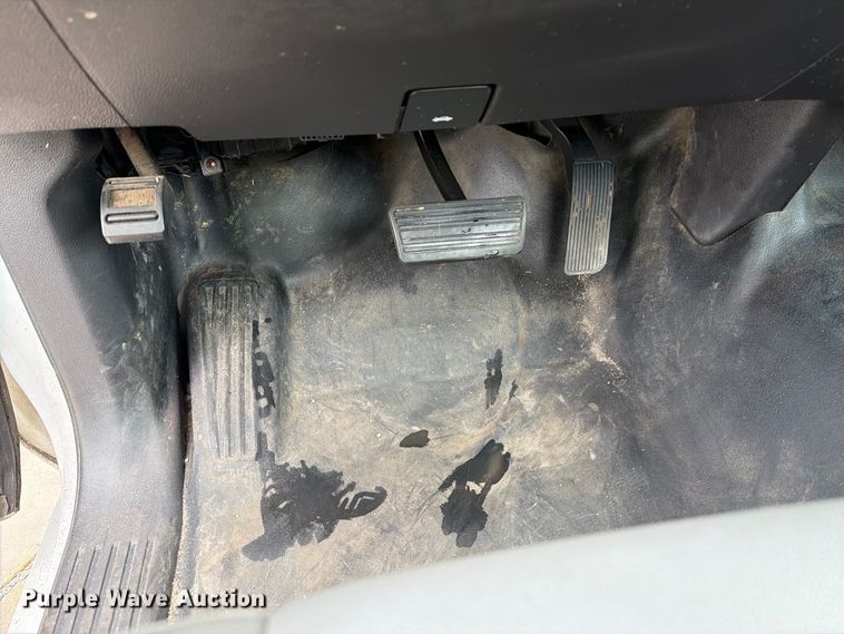 image for item YA4984 2016 Chevrolet Silverado 1500 pickup truck