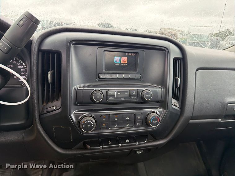 image for item YA4984 2016 Chevrolet Silverado 1500 pickup truck