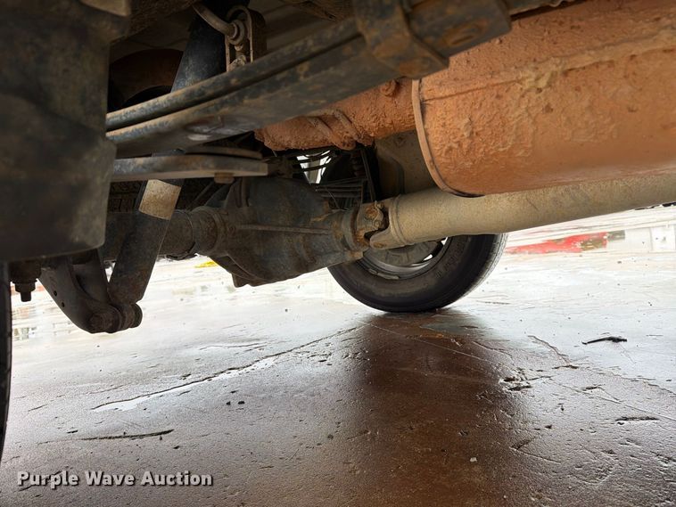 image for item YA4984 2016 Chevrolet Silverado 1500 pickup truck
