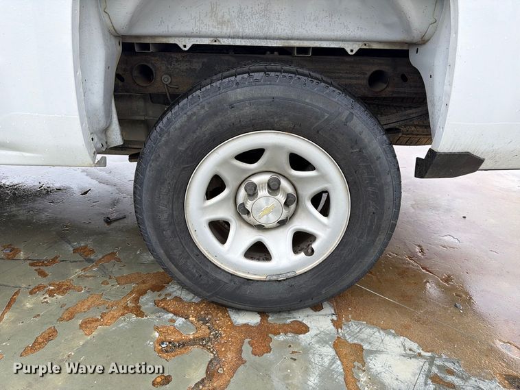 image for item YA4984 2016 Chevrolet Silverado 1500 pickup truck