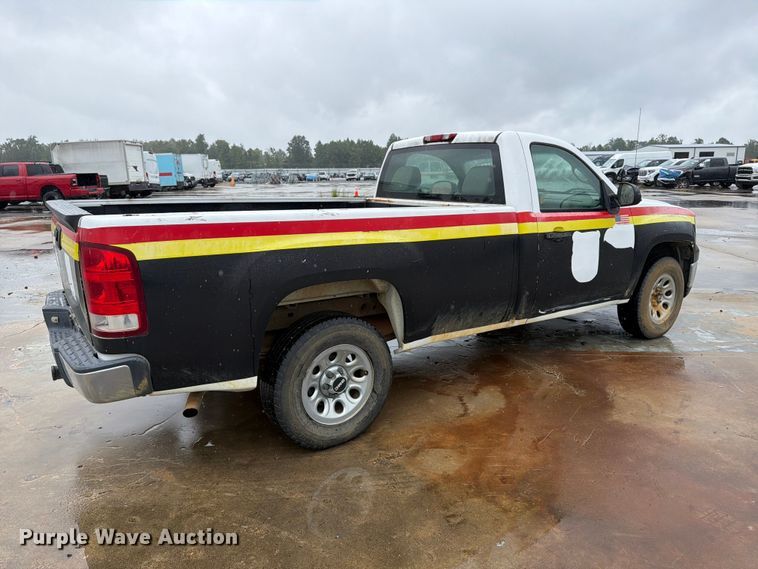 image for item YA4985 2007 GMC Sierra 1500 pickup truck