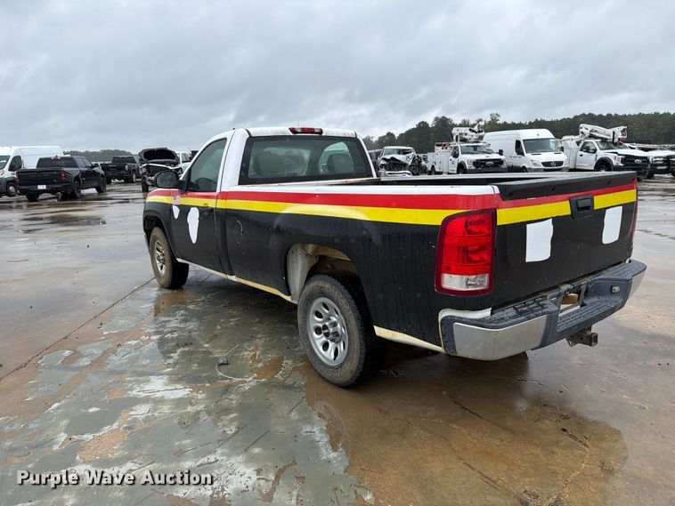 image for item YA4985 2007 GMC Sierra 1500 pickup truck