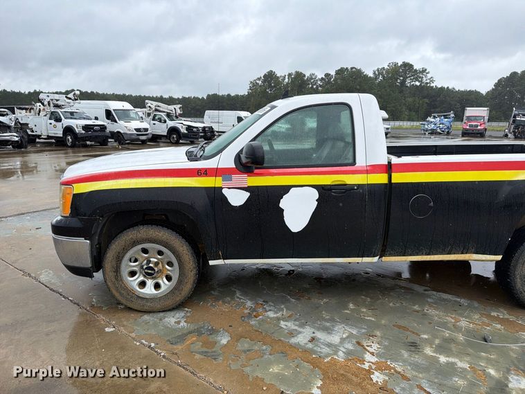image for item YA4985 2007 GMC Sierra 1500 pickup truck