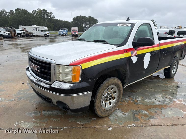 image for item YA4985 2007 GMC Sierra 1500 pickup truck
