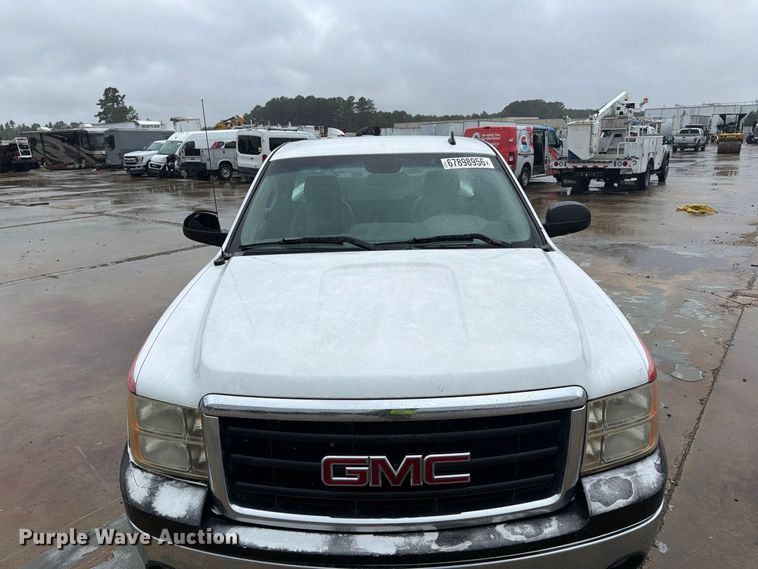 image for item YA4985 2007 GMC Sierra 1500 pickup truck