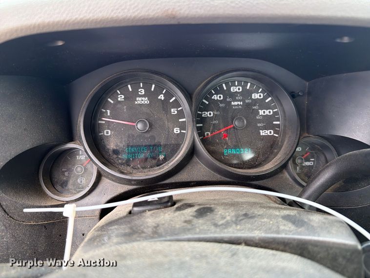 image for item YA4985 2007 GMC Sierra 1500 pickup truck