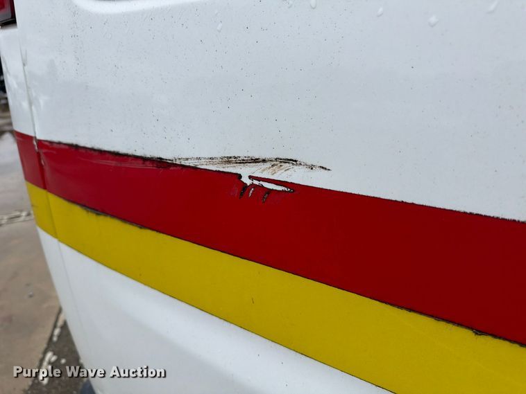 image for item YA4986 2014 Chevrolet Express 3500 van