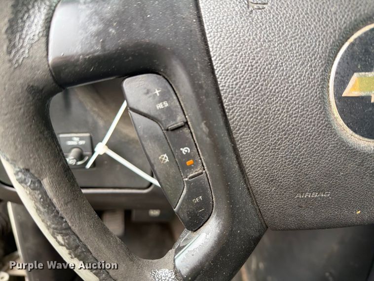 image for item YA4986 2014 Chevrolet Express 3500 van
