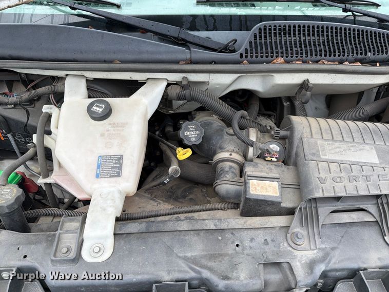 image for item YA4986 2014 Chevrolet Express 3500 van