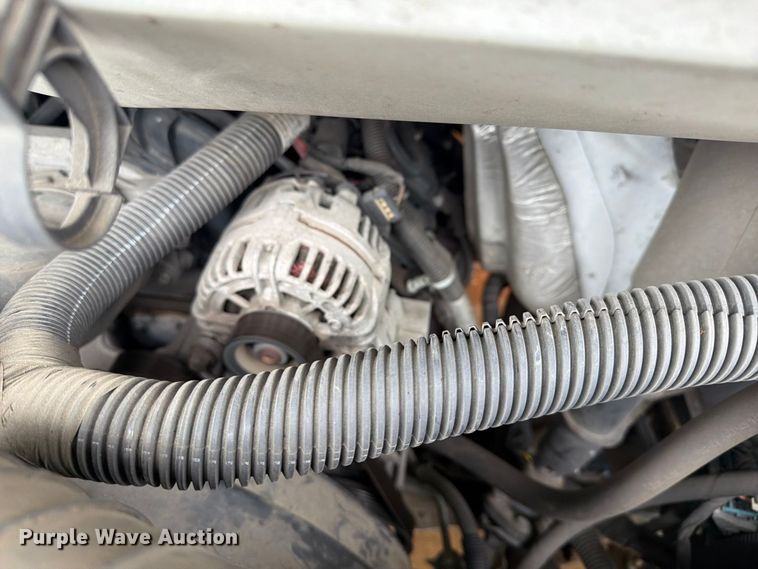 image for item YA4986 2014 Chevrolet Express 3500 van