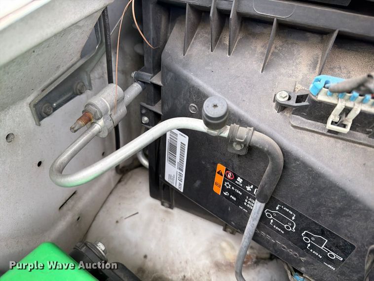 image for item YA4986 2014 Chevrolet Express 3500 van