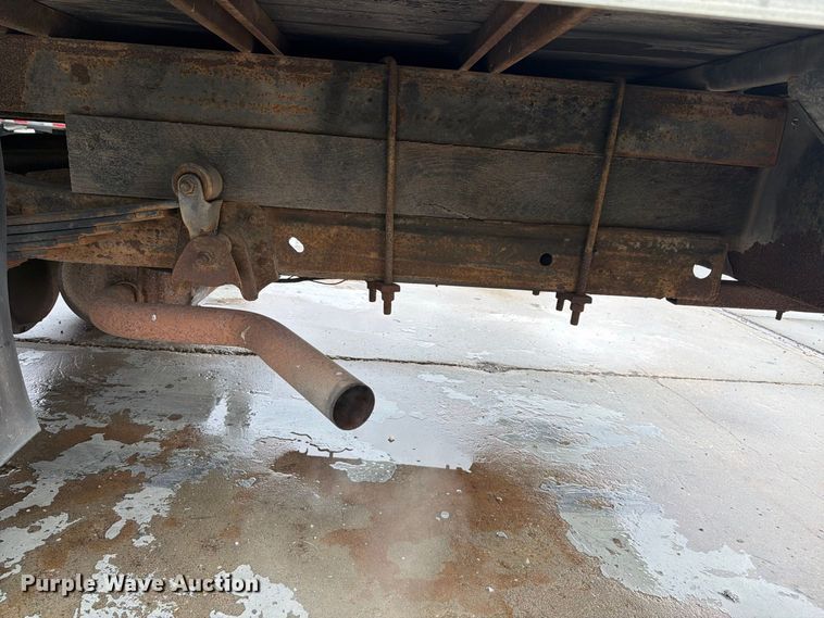 image for item YA4987 2007 Chevrolet Express  delivery van