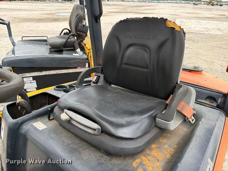 image for item YA5197 Doosan G25P-5 forklift