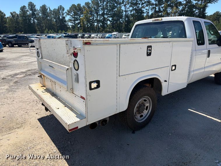 image for item YA5214 2016 Ford F250 Super Duty Ext. Cab utility bed pickup truck