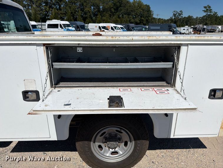 image for item YA5214 2016 Ford F250 Super Duty Ext. Cab utility bed pickup truck