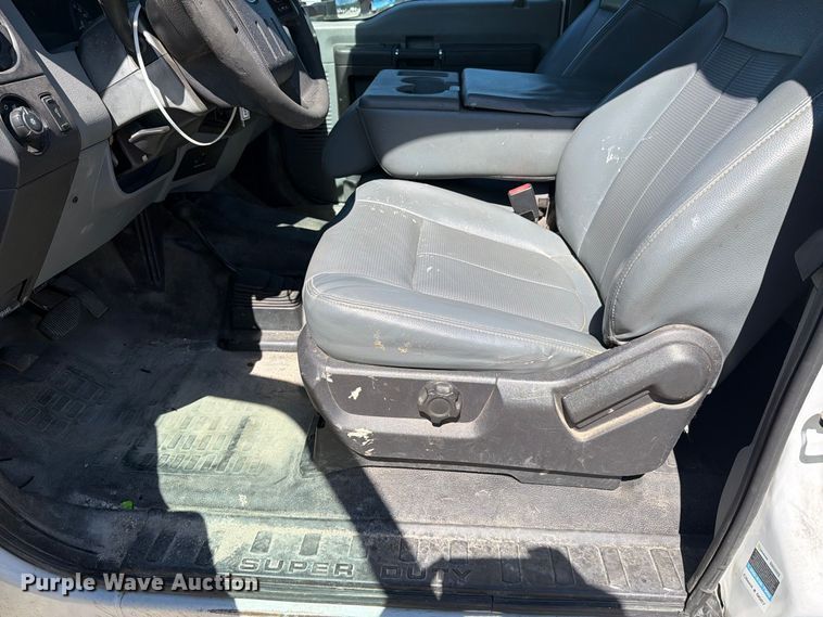 image for item YA5214 2016 Ford F250 Super Duty Ext. Cab utility bed pickup truck