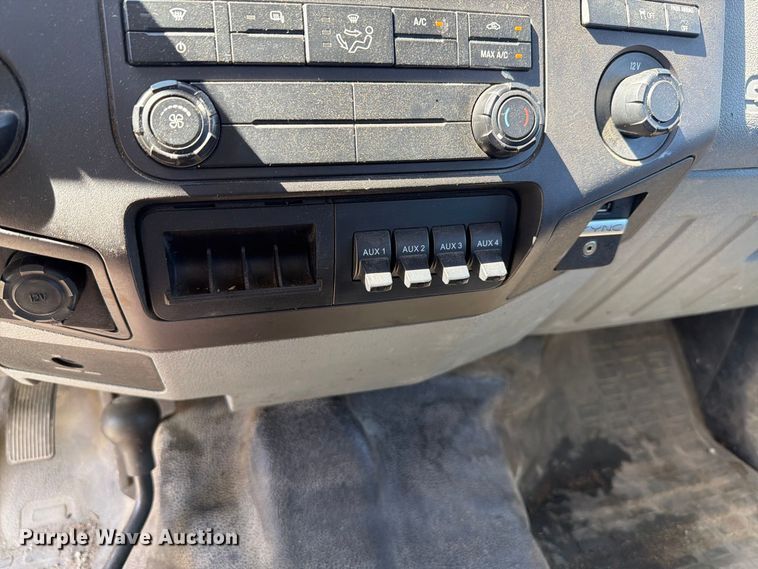 image for item YA5214 2016 Ford F250 Super Duty Ext. Cab utility bed pickup truck