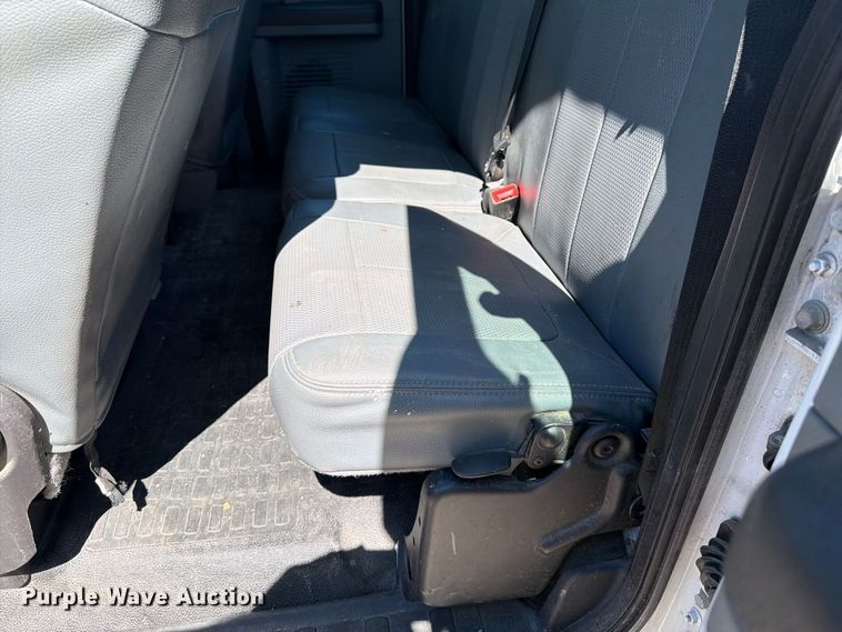 image for item YA5214 2016 Ford F250 Super Duty Ext. Cab utility bed pickup truck
