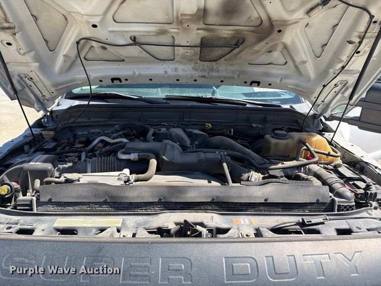 image for item YA5214 2016 Ford F250 Super Duty Ext. Cab utility bed pickup truck