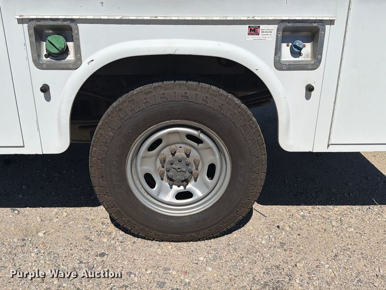 image for item YA5214 2016 Ford F250 Super Duty Ext. Cab utility bed pickup truck