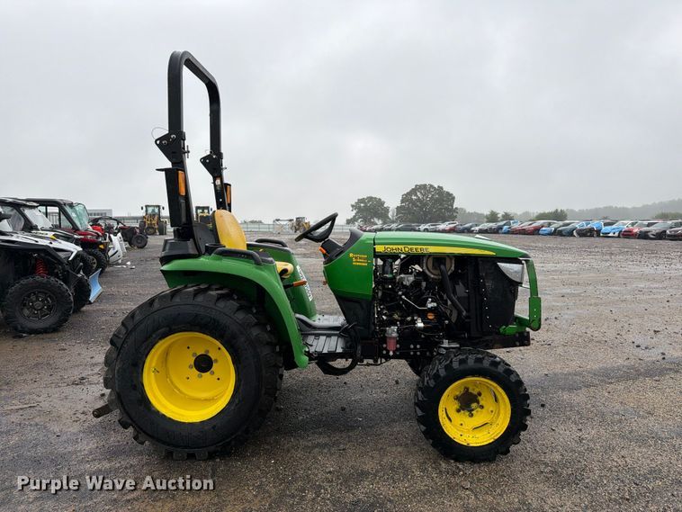 image for item YA5399 2018 John Deere 3032E MFWD tractor