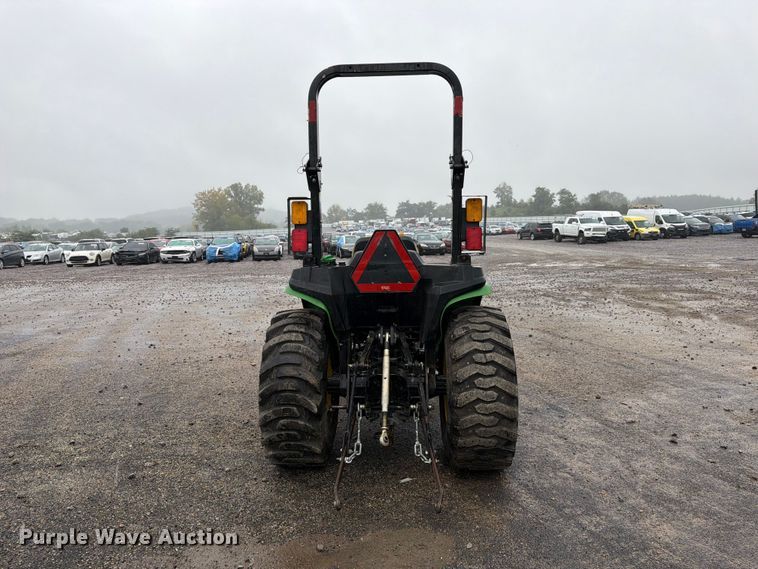 image for item YA5399 2018 John Deere 3032E MFWD tractor
