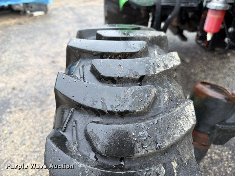 image for item YA5399 2018 John Deere 3032E MFWD tractor