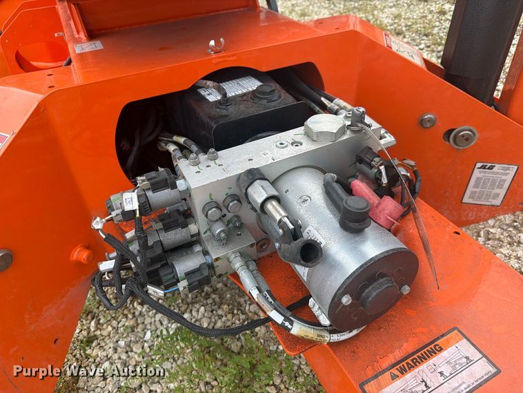 image for item YA5403 2025 JLG ET500J boom lift
