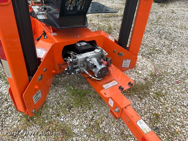 image for item YA5403 2025 JLG ET500J boom lift