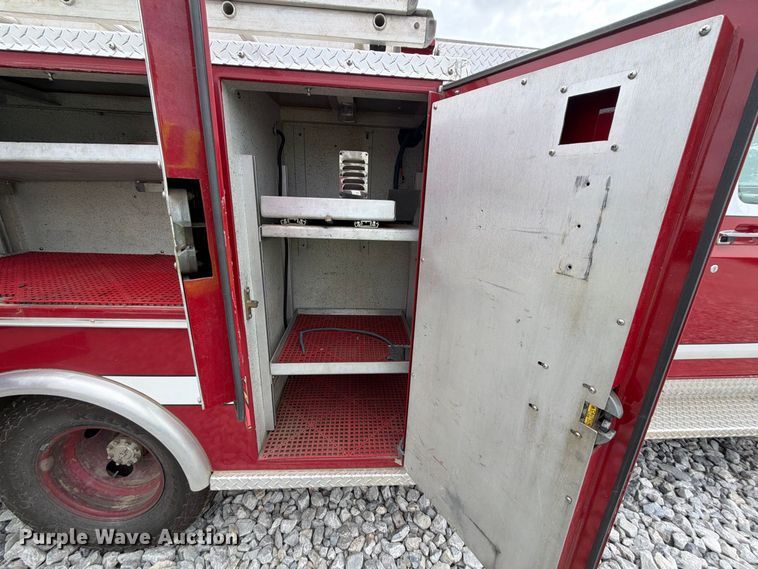 image for item YA5485 1997 Ford F-Super Duty pumper fire truck