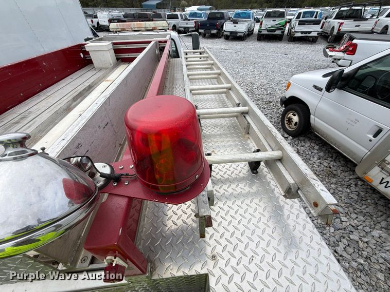 image for item YA5485 1997 Ford F-Super Duty pumper fire truck