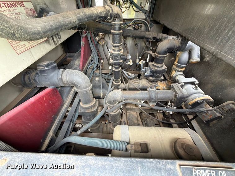 image for item YA5485 1997 Ford F-Super Duty pumper fire truck