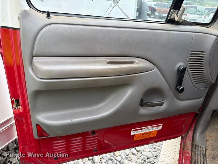 image for item YA5485 1997 Ford F-Super Duty pumper fire truck