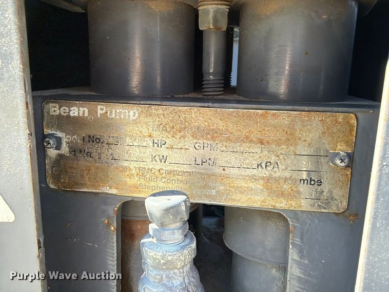 image for item DP7893 2015 McCloskey International  D-15 directional boring unit