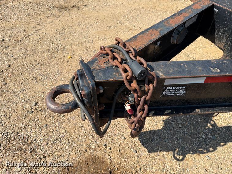 image for item DQ0070 2003 Felling equipment trailer