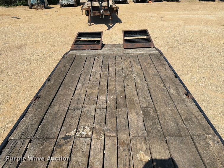 image for item DQ0070 2003 Felling equipment trailer