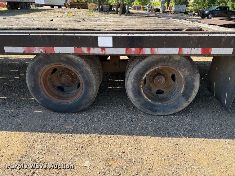 image for item DQ0070 2003 Felling equipment trailer